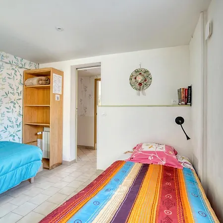 Le Clos Rilda En Bounet Bed & Breakfast 2*