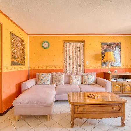 Le Clos Rilda En Bounet 2* 洛拉盖自由城